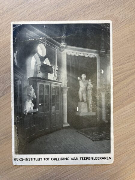 Briefkaart van Max van Dam aan de familie Van Dam